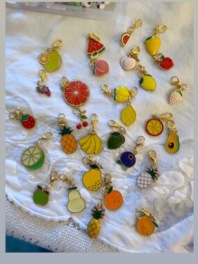 Fruit Zipper Pulls Pick one for $3 to add to bundle